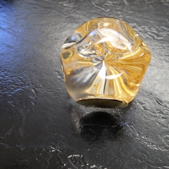 Three Kings Gifts Paperweight - Picture 1 of 4